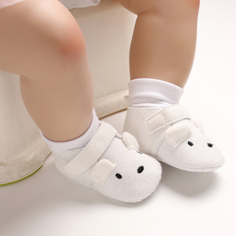 Giày đế mềm chất liệu cotton cho bé tập đi