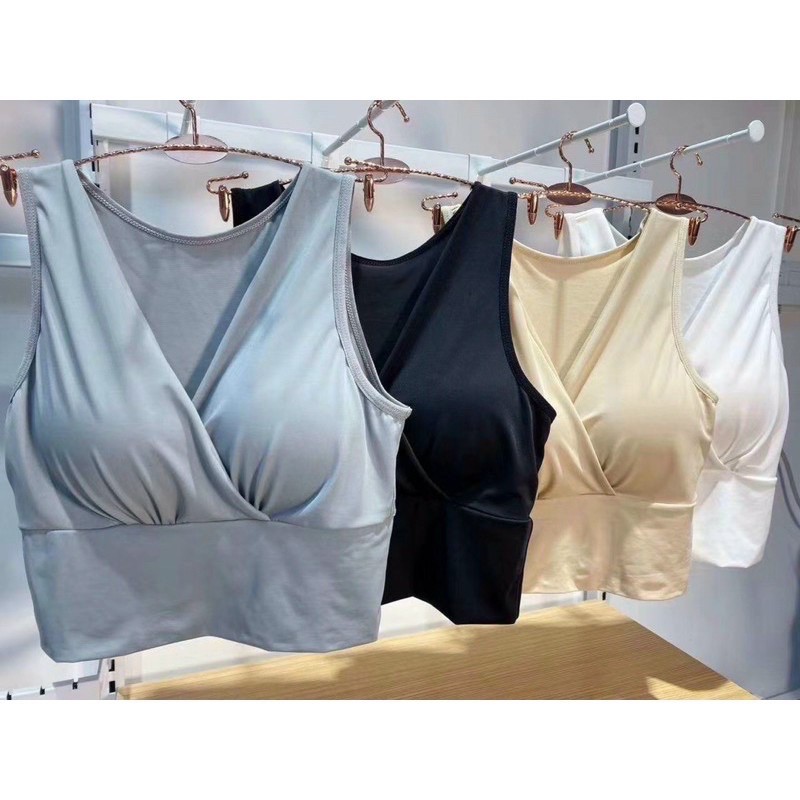 Áo bra chất thun su, cổ đắp chéo, sẵn mút, chất thun dày dặn mặc như áo thông thường được ạ
