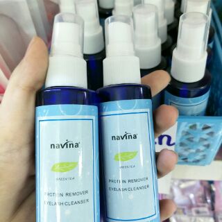 Protein NAVINA vệ sinh làm sạch mi trước khi nối