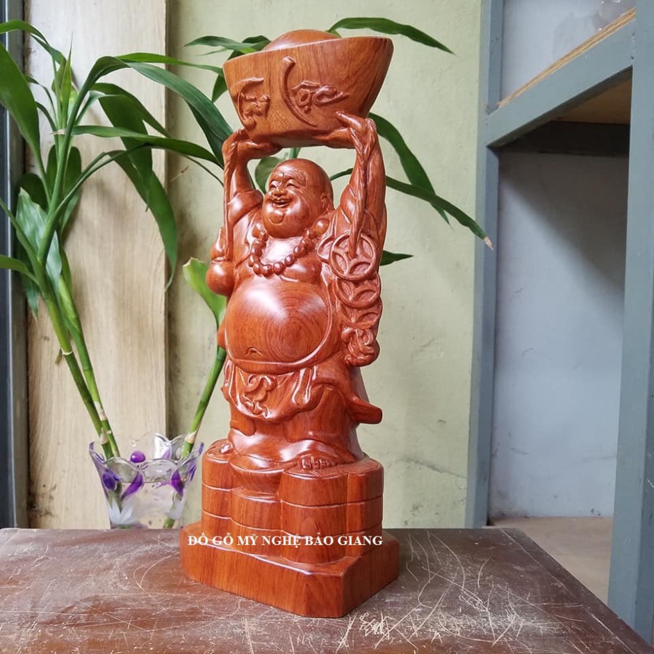 [GIA RE] Tượng phật di lặc dâng bát vàng bằng gỗ hương cao 40 cm