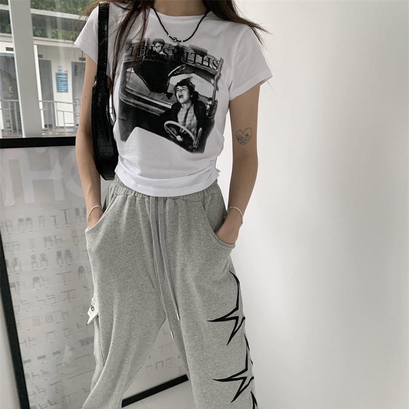 Áo Thun Croptop Tay Ngắn Cổ Tròn Dáng Ôm Thiết Kế Đơn Giản