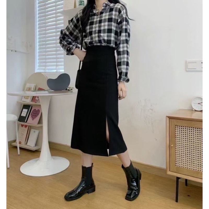 Chân váy dáng dài xẻ bên hàng mới | BigBuy360 - bigbuy360.vn