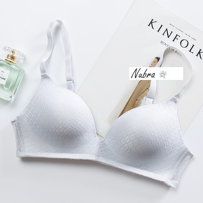 Áo Lót Đúc Mỏng Không Gọng Siêu Nhẹ - AL002 | BigBuy360 - bigbuy360.vn