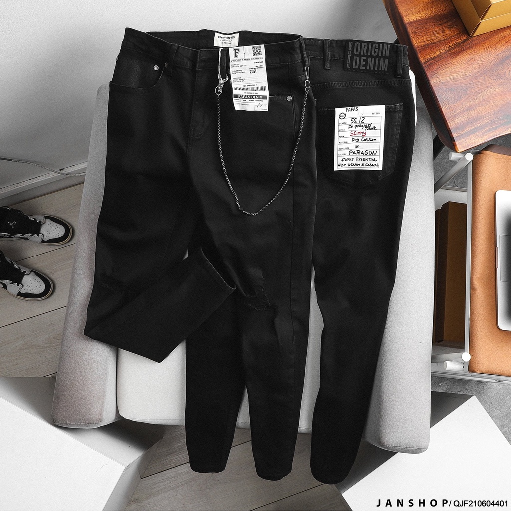 Quần Jeans Nam Rách Gối, Phụ Kiện Dây Xích Làm Nên Phong Cách Bụi Bặm, Cá Tính