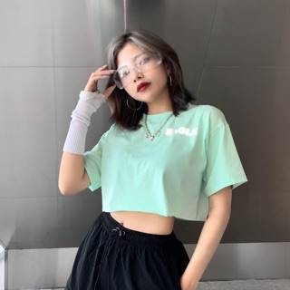Áo croptop màu xanh mint tay lỡ phản quang