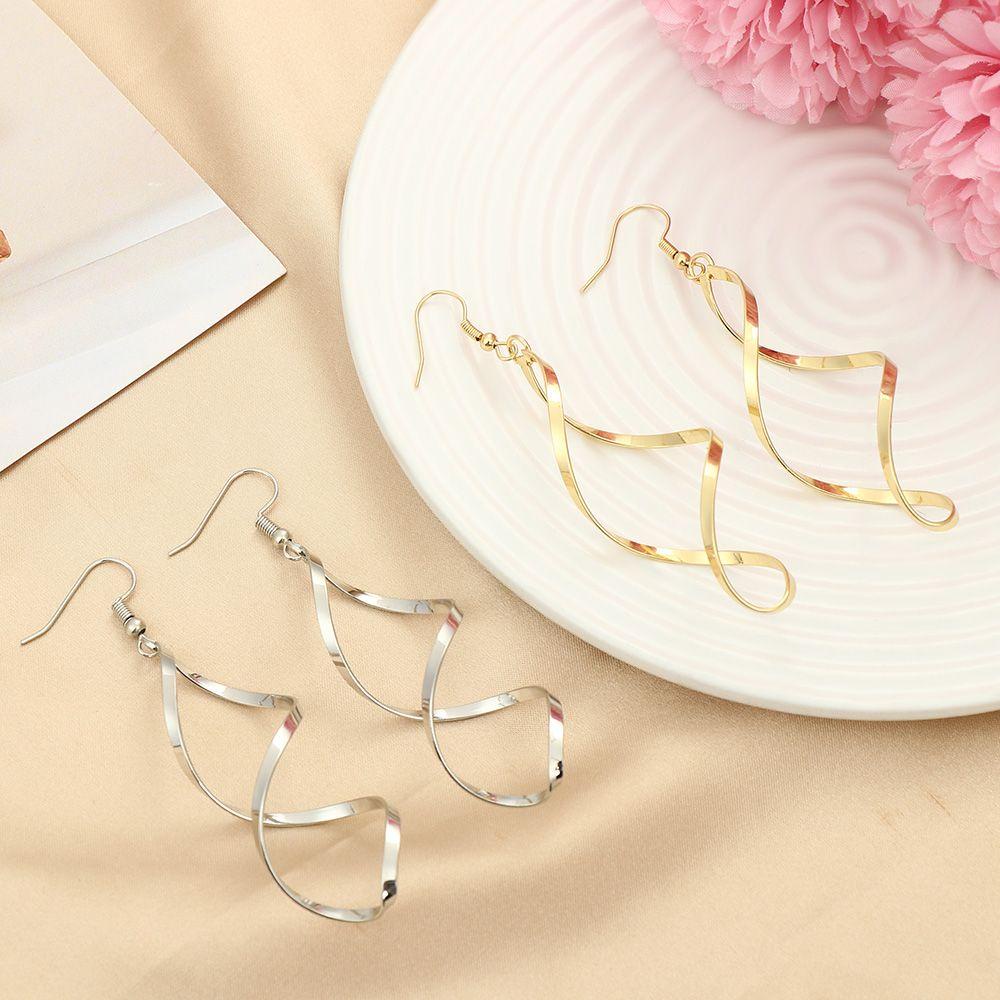 Khuyên Tai Dạng Xoắn Dài Thời Trang Cho Nữ