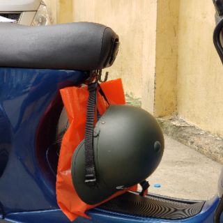 Móc treo đồ cho xe vespa