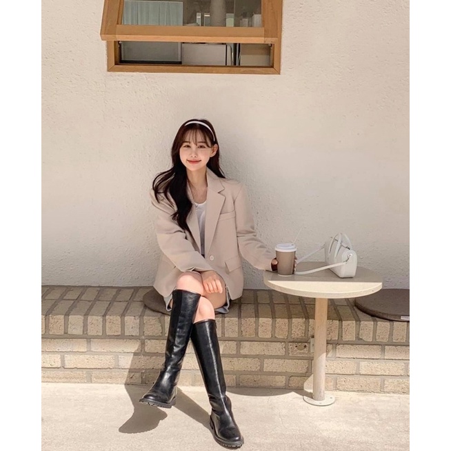 Áo blazer dáng ngắn