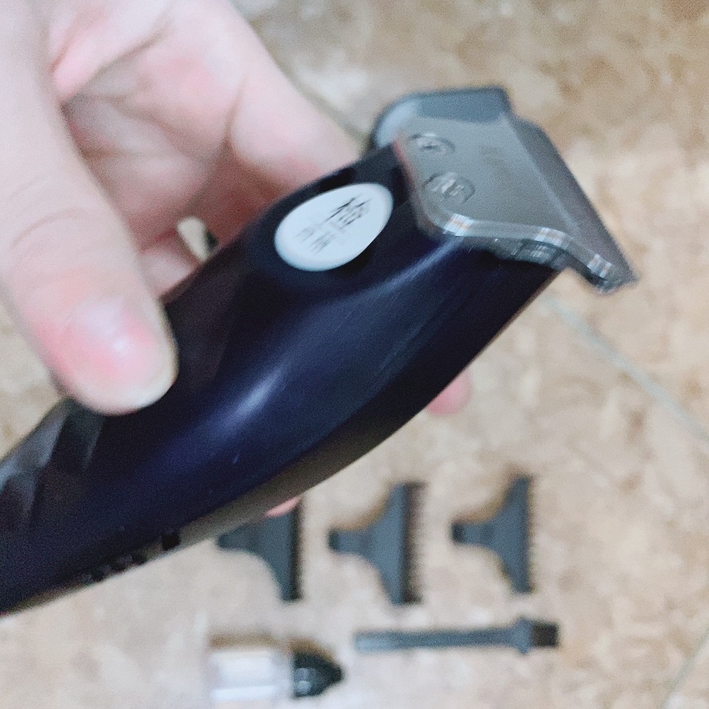 Tông đơ cạo viền cao cấp Kemei KM-5021
