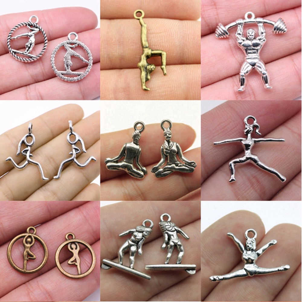 1 Mặt Dây Chuyền Hình Thể Thao Yoga