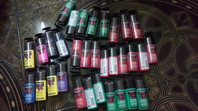 Bút viết vải, áo không bay