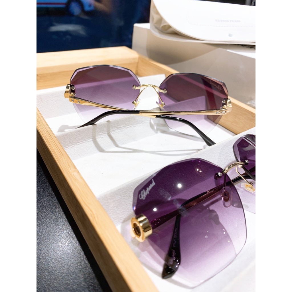 Kính mát thời trang nữ A2064 👓 Kính chống tia UV bảo vệ mắt | BigBuy360 - bigbuy360.vn