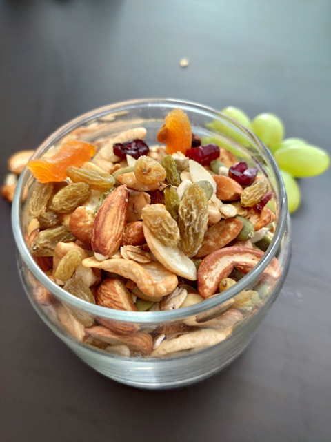 Granola - Ngũ cốc giảm cân không đường vị mật ong, cacao | BigBuy360 - bigbuy360.vn