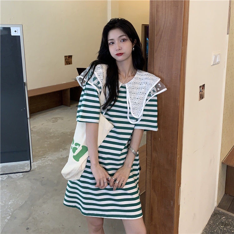 Đầm Tay Ngắn Ống Loe Họa Tiết Kẻ Sọc Phong Cách Hàn Quốc