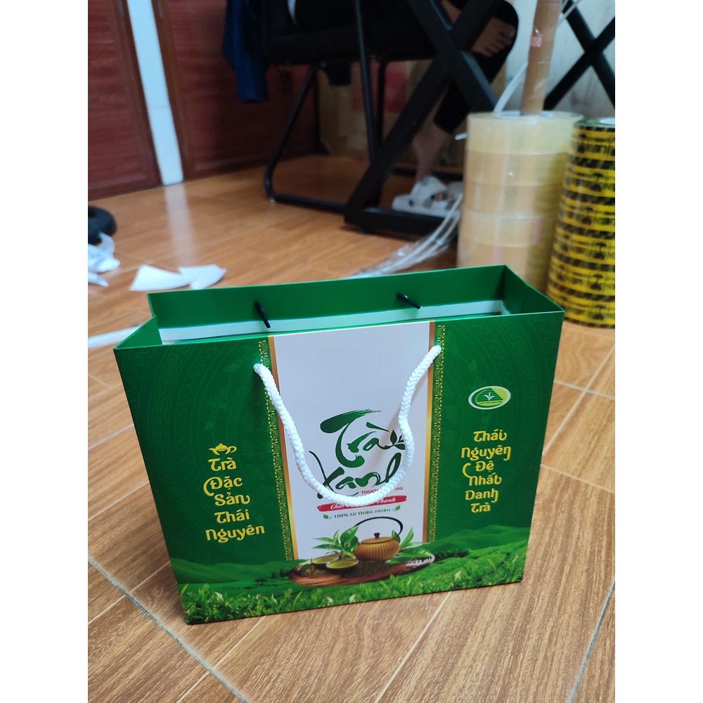 Hộp Tặng Trà Móc Câu Thượng Hạng - Hộp quà biếu - Chè Tân Cương Thái Nguyên Chính Hãng