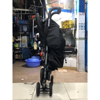 Xe Đẩy Combi