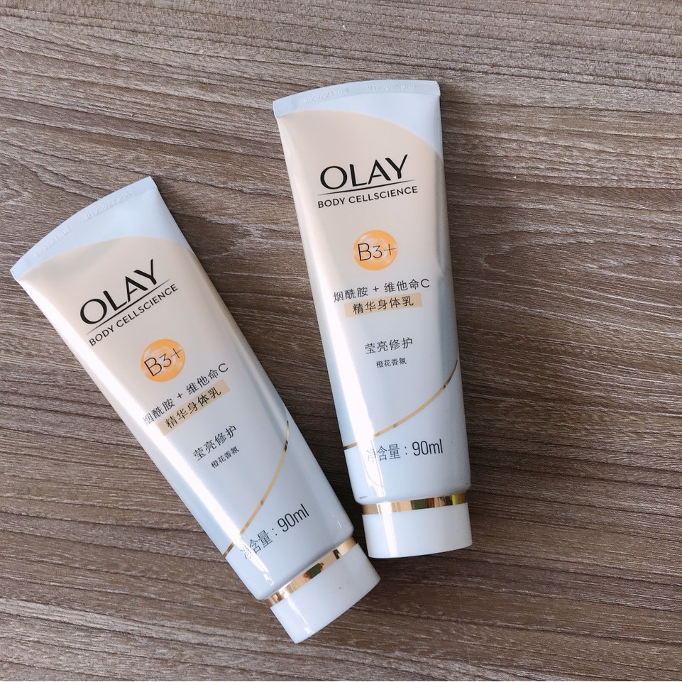 Sữa dưỡng thể Olay B3 + Vitamin C Olay Body Cellscience