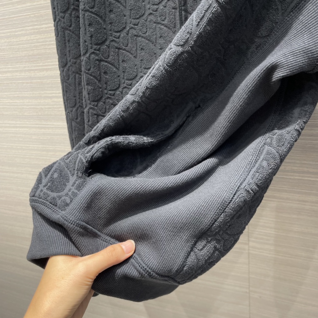 Áo len dệt kim dài tay thời trang nữ cao cấp Dior CD với thiết kế sành điệu, thanh lịch và cá tính