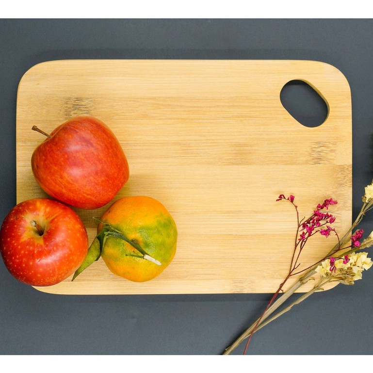 Thớt tre ép khoét góc , thớt chế biến ăn dặm an toàn cho bé - không tạo mùn, không ẩm mốc BAMVINA kích thước 26x18cm)