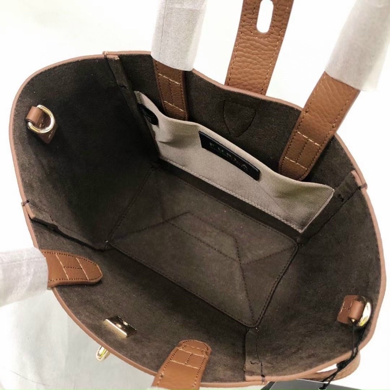Túi Furla da thật