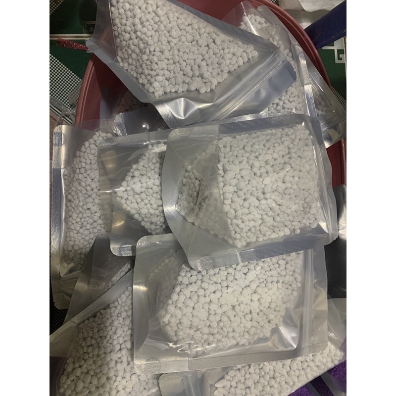 0,5kg /goi Phân tan bón Hyponex 6-40-6-15