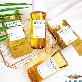 Nước Hoa Hồng Chiết Xuất Rau Má Skin1004 Madagascar Centella Toning Toner 210ml