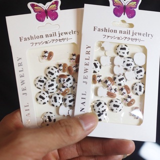 Charm nail, Charm bò sữa gắn móng cao cấp
