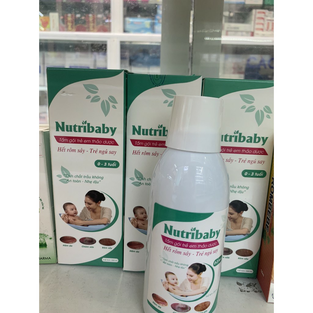 Nước tắm gội trẻ em thảo dược sạch vảy da dầu, lông măng, chàm sữa Nutribaby