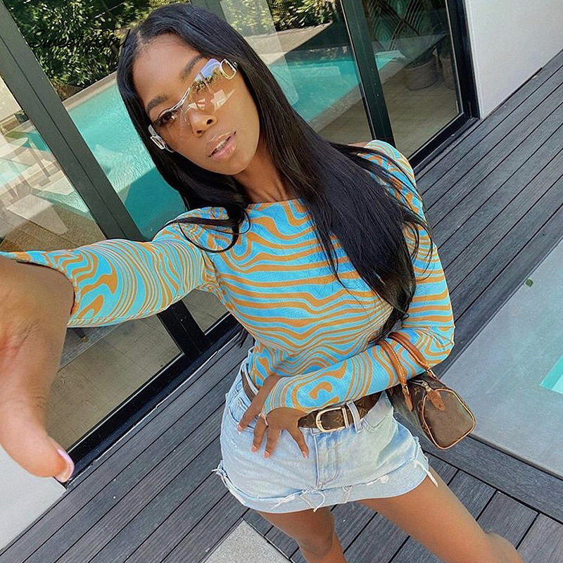 Áo Thun Nữ Dài Tay Cổ Tròn Sọc Ngang Thời Trang | BigBuy360 - bigbuy360.vn