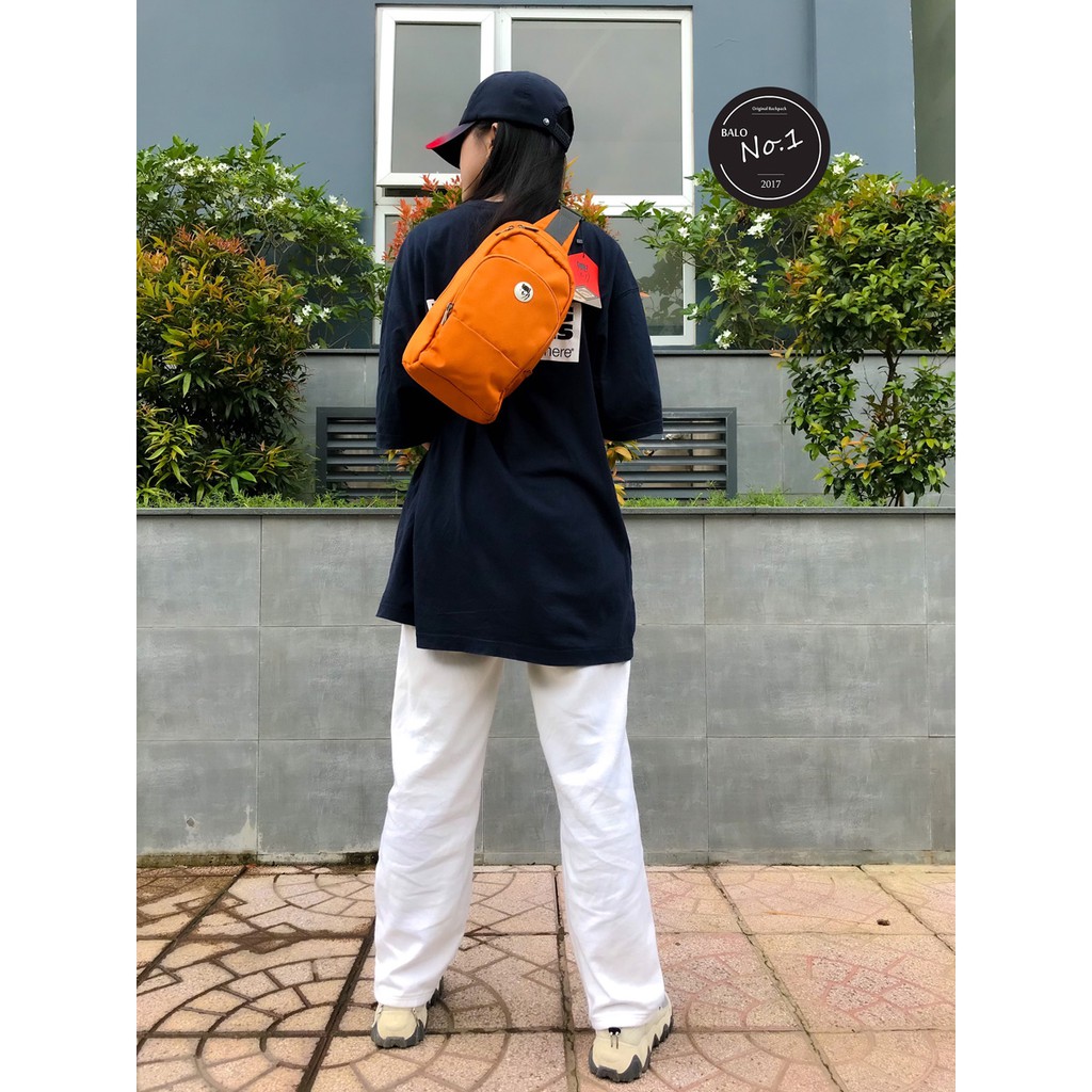 Balo Thời Trang Cao Mikkor The Pax Sling – Orange