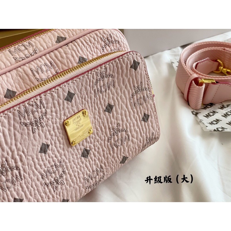 Túi đựng máy ảnh da in logo dây đeo to bằng vải MCM