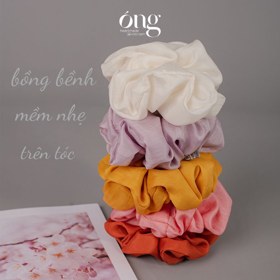 Set 2 Cột tóc lụa tơ tằm tự nhiên 100% Silk Scrunchies VN- ÓNG SILK - Nhuộm màu an toàn cho da- Mềm nhẹ, không gây đứt t