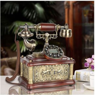 Điện thoại bàn tân cổ điển