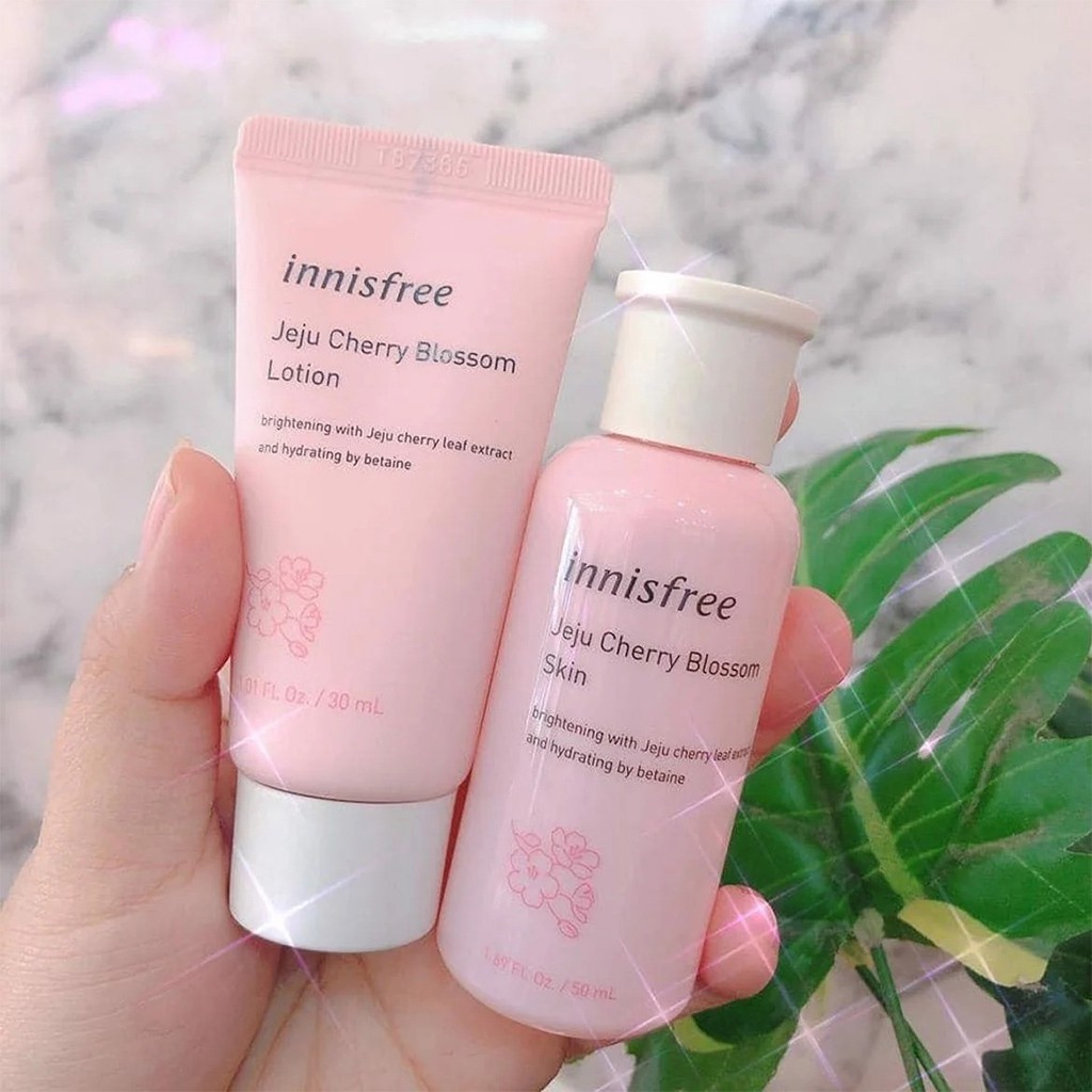 Bộ Dưỡng Da Hoa Anh Đào Innisfree Jeju Cherry Blossom Duo Kit 2 Món