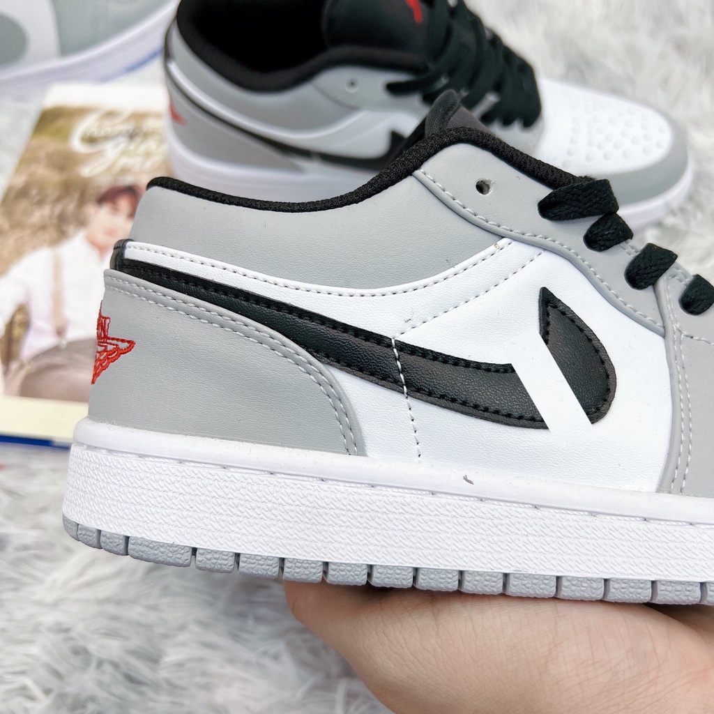 🎀 SIÊU HÓT 🎀 Giày Sneaker Jordan 1 low smoke grey xám cổ thấp thêu chỉ đỏ phía sau nam nữ cao cấp full box + bill