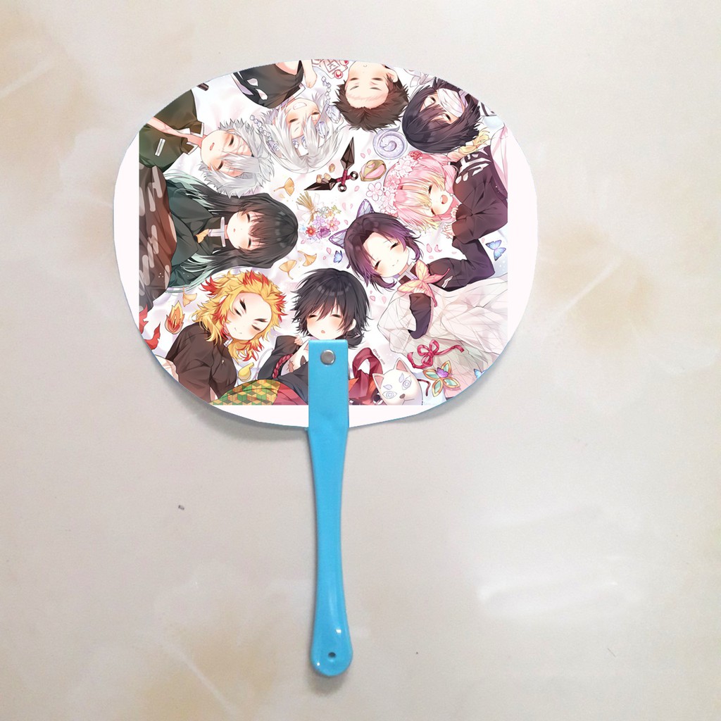 Quạt-cầm-tay-in-hình-theo-yêu-cầu