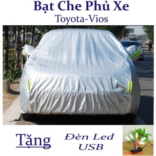 Bạt Phủ Xe ô tô tráng nhôm cách nhiệt 2 lớp chống nóng - dành cho xe ô tô Vios ( Màu bạc ) Tặng Đèn LED USB