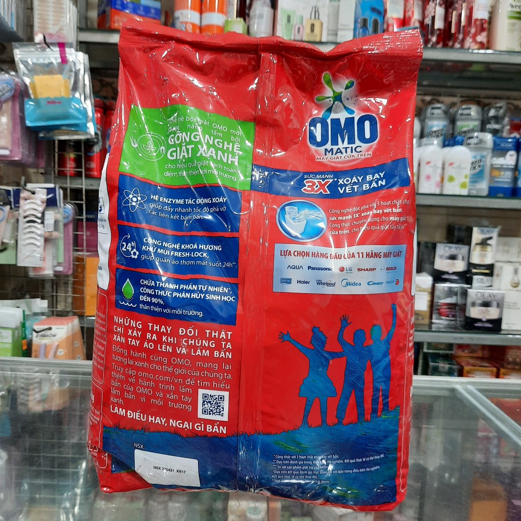 Bột giặt OMO Matic đỏ cửa trên 6kg