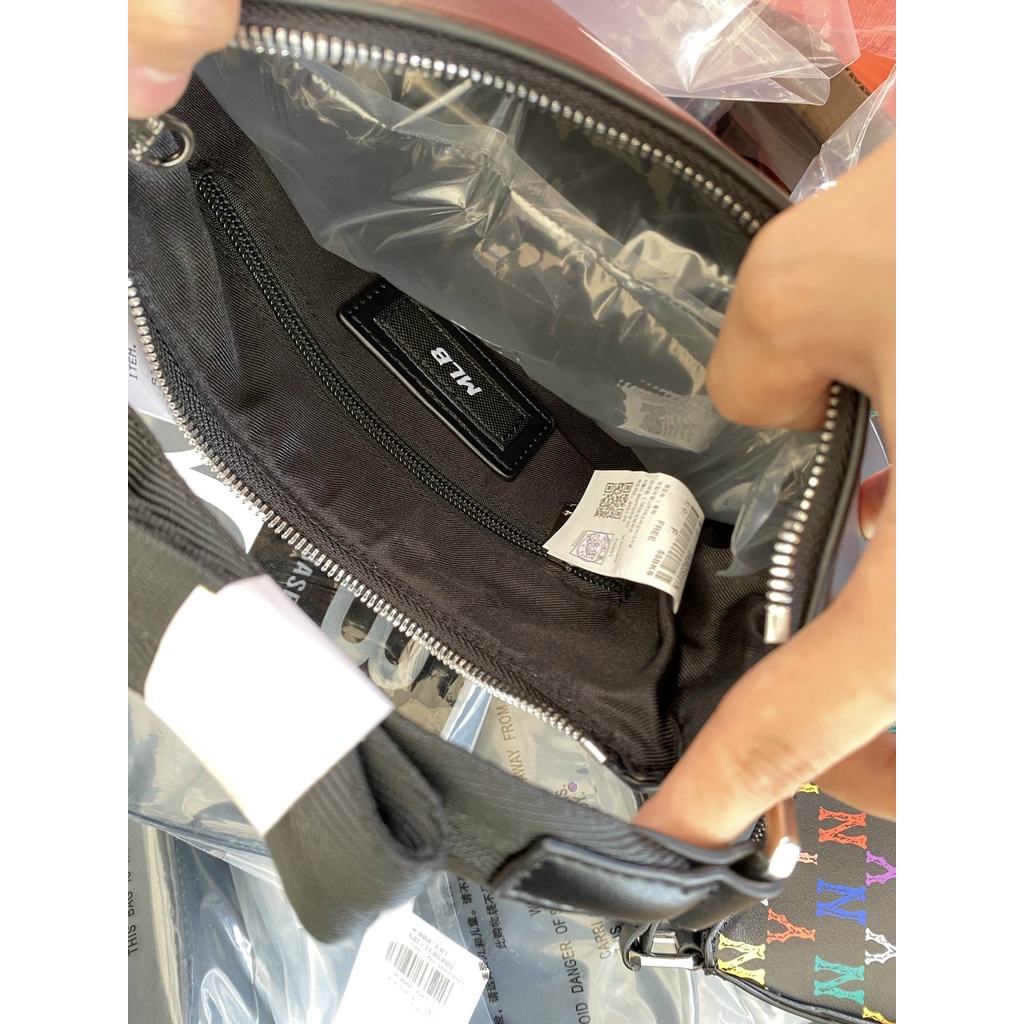 (Tqxk 1:1) Túi kẹp nách T//Q//X//K đen logo nhiều màu