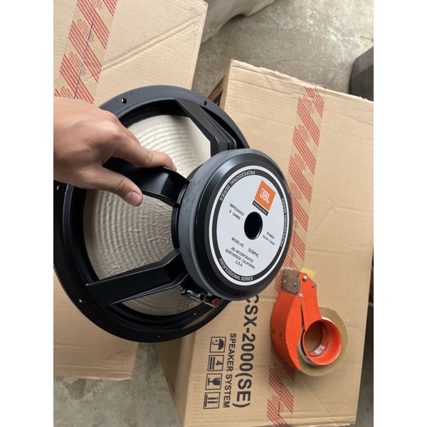 BASS LOA LỜI 40 JBL