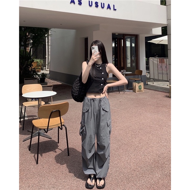 Quần gió cạp thấp thắt dây