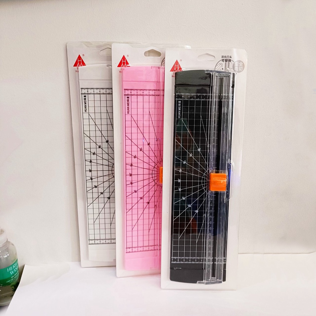 Bàn Cắt Giấy Mini Khổ A4 TIỆN LỢI Cắt Được Giấy 300gsm