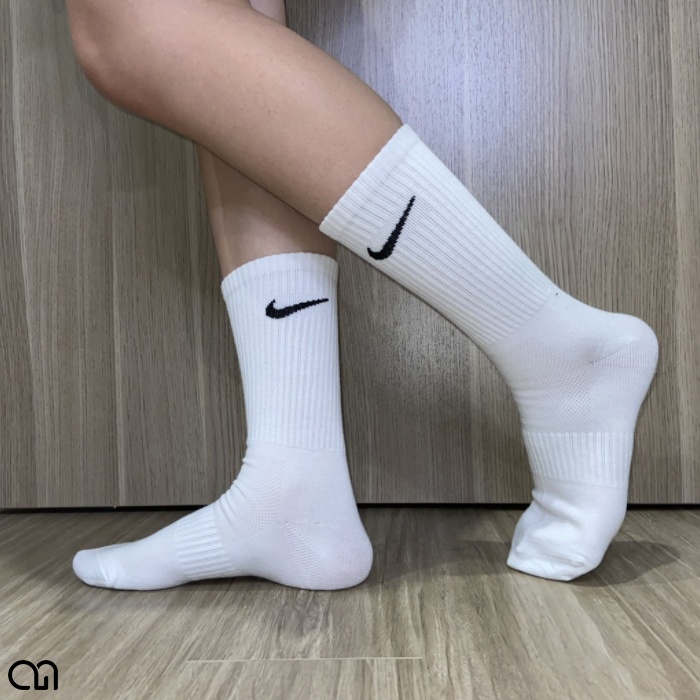 Tất Nike Nam Nữ Cổ Cao Thời Trang Thể Thao - Vớ Dài Phong Cách Unisex Chất Liệu Dệt Kim