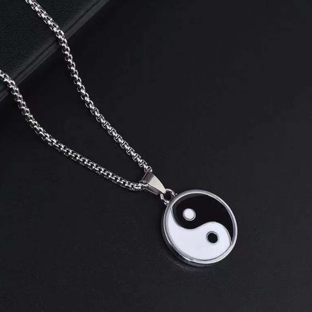 Vòng cổ bằng thép titan mặt hình thánh giá phong cách Hàn Quốc cho nam