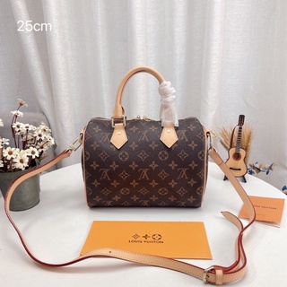 Túi đeo chéo nữ LV Louis-Vuitton da bê cao cấp chuẩn Au nhập khẩu mới nhất 2022