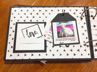 Scrapbook 15x21cm ( đen trắng )