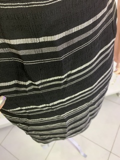 Áo kiểu và chân váy công sở