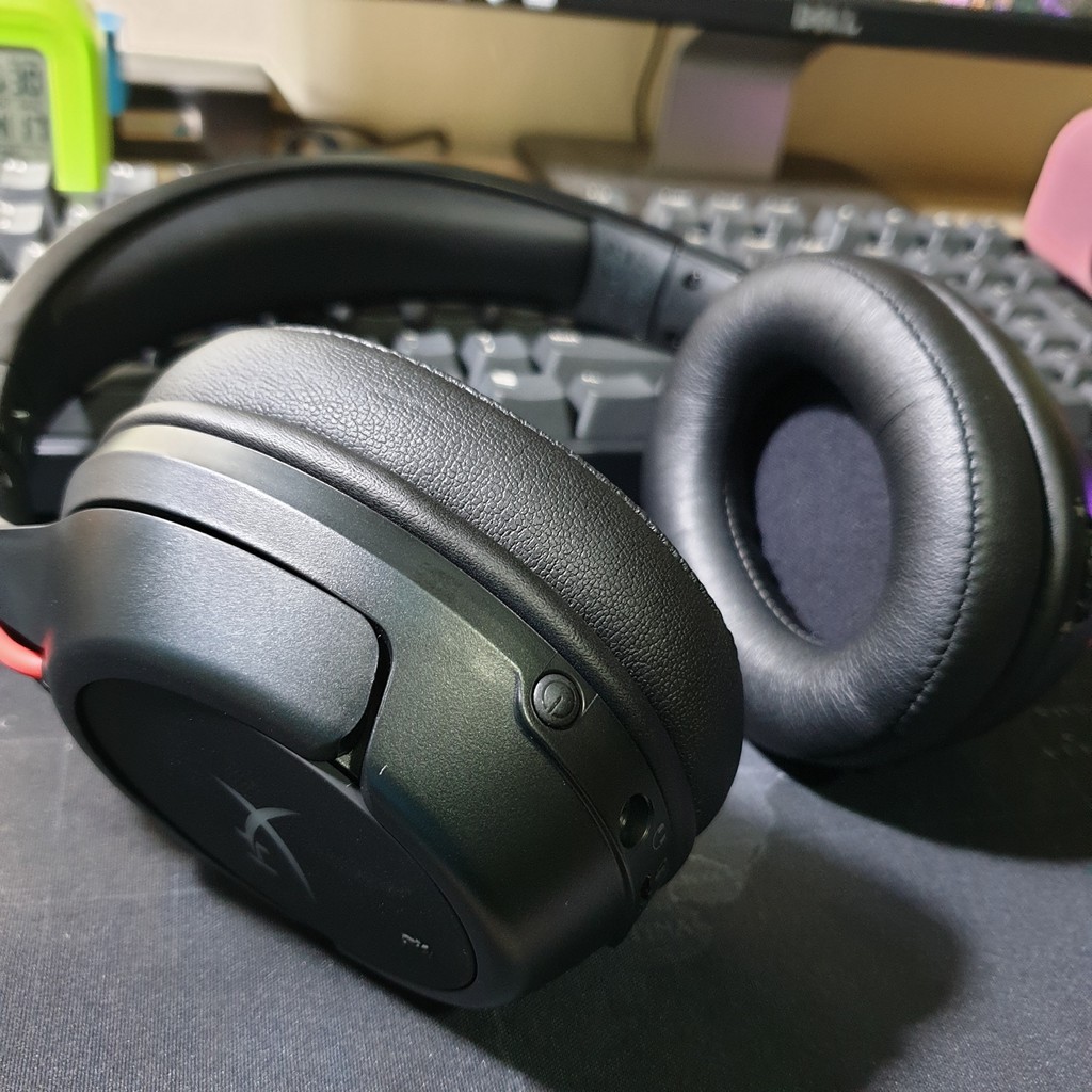 Đệm tai HyperX Cloud Flight hàng siêu dày, êm