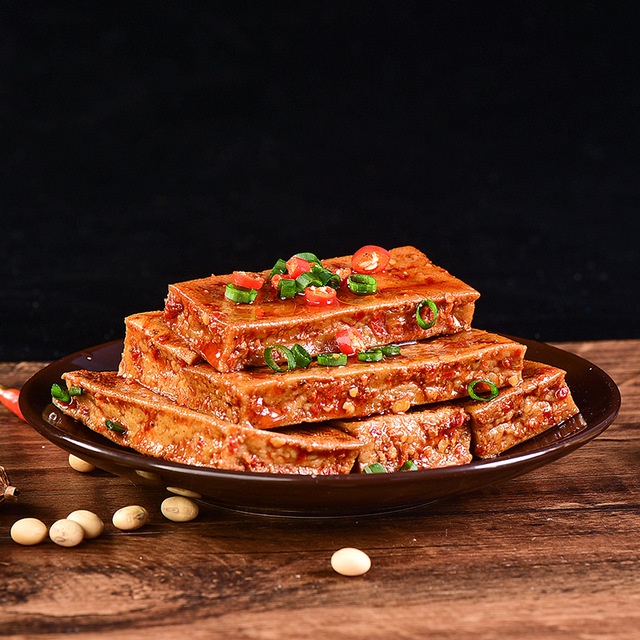 Đậu phụ khô cay ăn liền Bà Dì 1 gói 26gr đồ ăn vặt Sài Gòn vừa ngon vừa rẻ | Dacheng Food