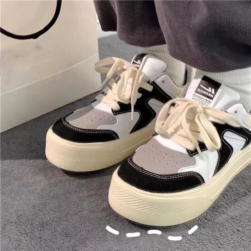 Giày thể thao buộc dây đế bánh mì ulzzang phong cách Hàn Quốc